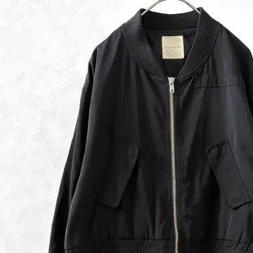 LOWRYS FARM MA-1 숏 기장 볼륨 소매 포켓 부착 빅