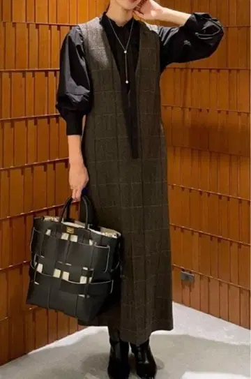 거의 새상품 MACPHEE 맥피 빈티지 트위드 오버롤 스커트