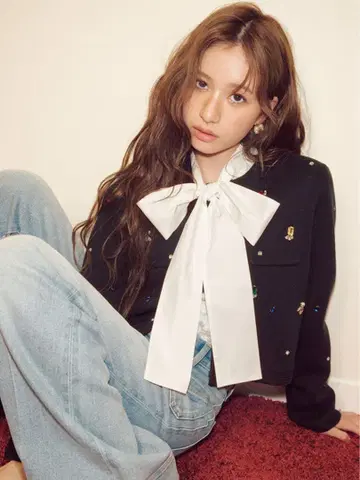 LILY BROWN 멀티 비쥬 노카라 니트 자켓