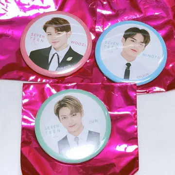 SEVENTEEN cafe 캔뱃지 준 민규 우지