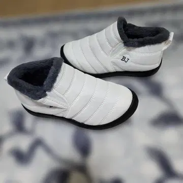 BJ 화이트 퀼팅 부츠