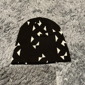 new balance 니트 모자 미사용 새상품