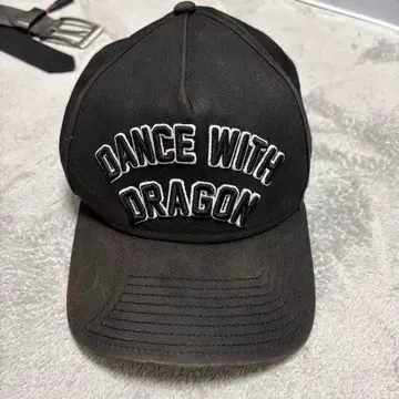 Dance With Dragon 블랙 캡