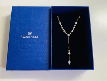 스와로브스키 Swarovski Attract Y자형 목걸이
