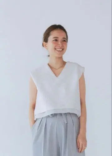 [ yori ] milky 컬러 세일러 조끼 38 사이즈 미사용 새상품