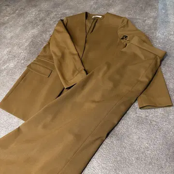 icb 브라운 계열 테일러드 자켓 셋업