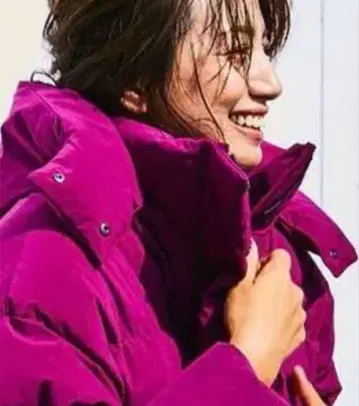 후드 부착 마젠타 다운 자켓