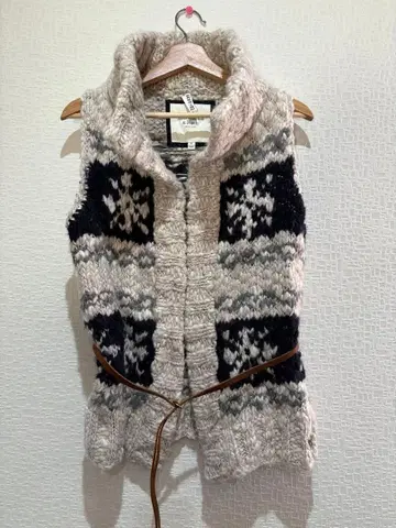 Abercrombie & Fitch 아바클로 니트 베스트