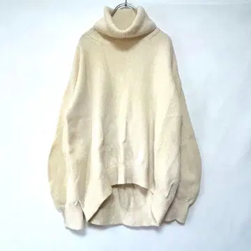 어반 리서치 로쏘 니트 아이보리 프리 사이즈 터틀넥