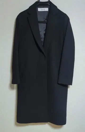 저널 스탠다드 슈퍼 울 체스터 코트 블랙