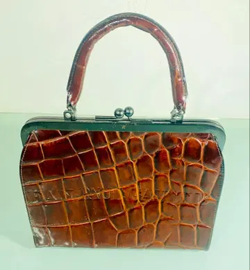 Jean Paul GAULTIER 핸드백 악어 엠보싱 가마구치