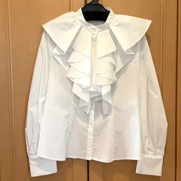 SNIDEL 스나이델 프릴 볼륨 블라우스