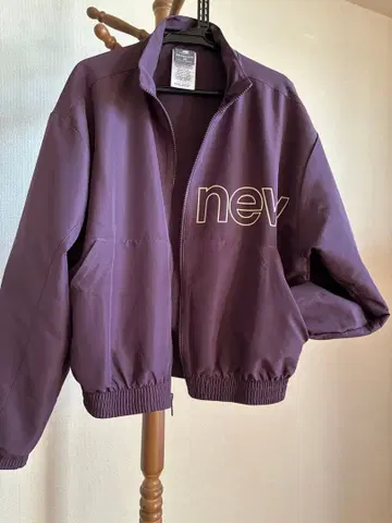 뉴발란스 윈드브레이커 골프 스포츠에도