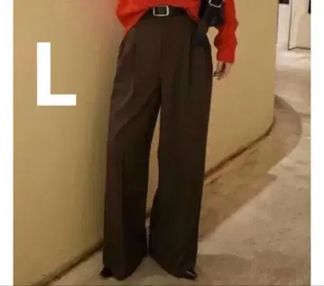 [택 포함 새상품] 오쿠유카 시마무라 와이드 팬츠 L 사이즈