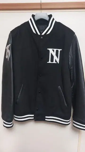 The BONEZ 바시티 자켓 XL