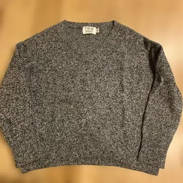 TWW 울 V넥 스웨터