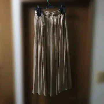 택 포함 새상품 미쉘클랑 개더 스커트