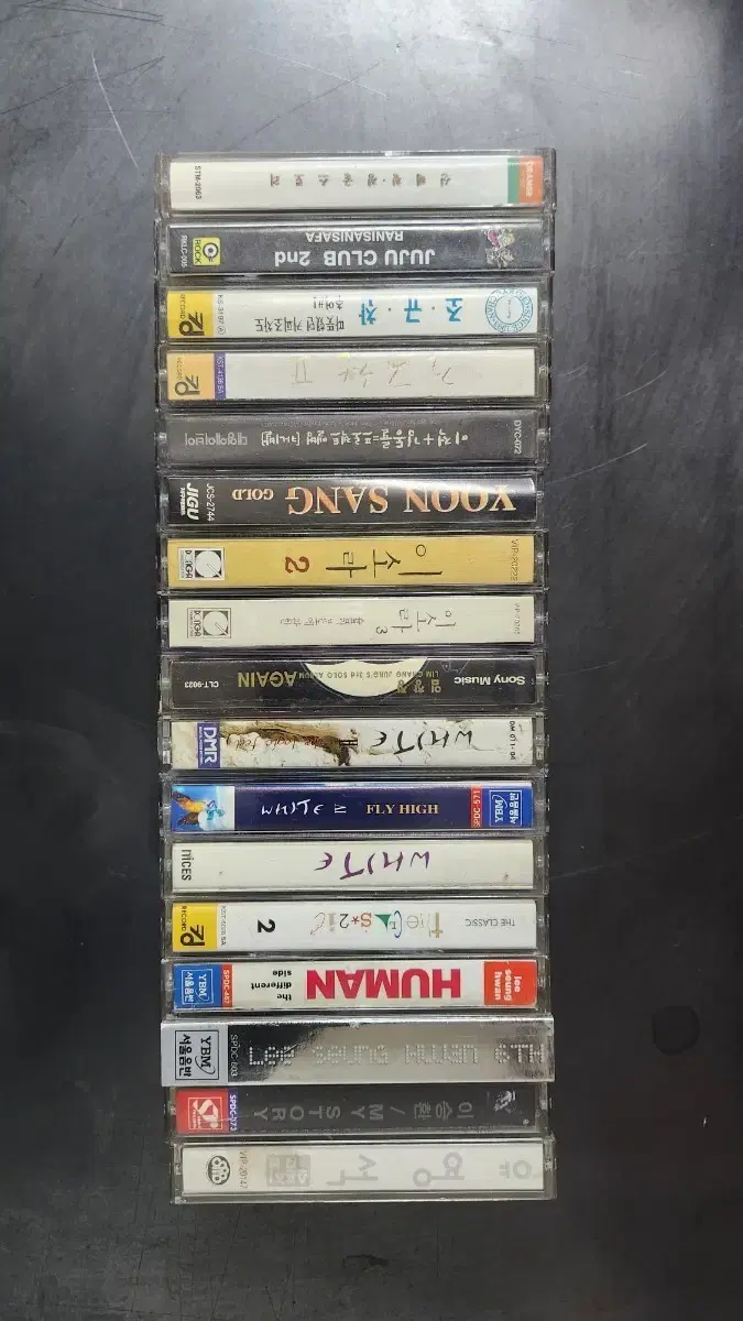 17 cassette tapes of Korean pop music from the 90s-2000s