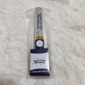 니지산지 WORLD TOUR 2025 응원봉