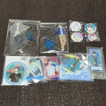 기븐 우에노야마 리츠카 아크릴 스탠드 세트 캔뱃지 세트