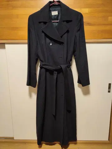 네이비 컬러 롱 코트 벨트 포함