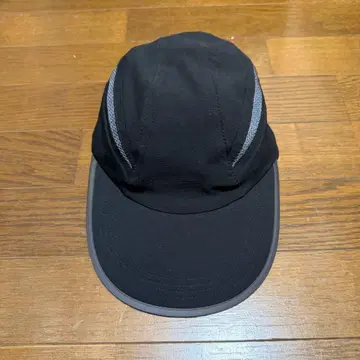 편안한 이유 캡 블랙