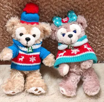 더피 셰리메이 2011 크리스마스 인형 배지