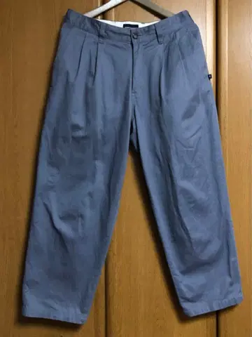 DESCENDANT DC-3 TWILL TROUSERS 투 턱