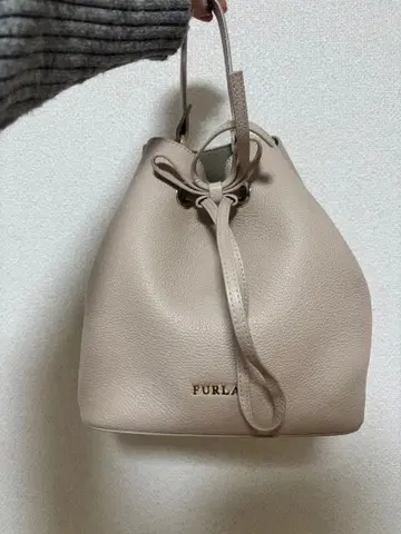 FURLA 백