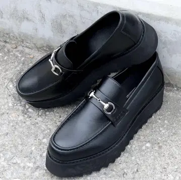 LOVEHUNTER 통굽 스니커즈 [ 25.5~26cm ]