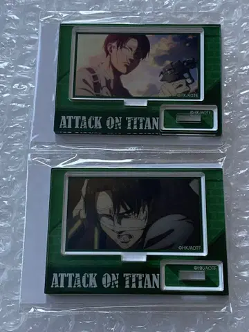 진격의 거인 메모리즈 미니 스탠드 리바이 2종