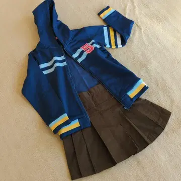 [ 베티즈 블루 ] 네이비 후드 부착 자켓 M 사이즈