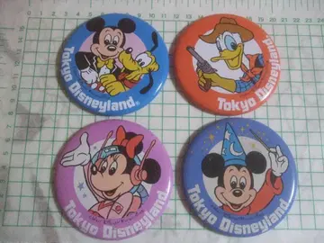 디즈니 캔 배지 4개