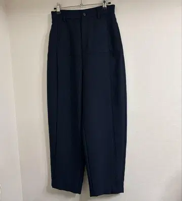 뷰티&유스 네이비 팬츠