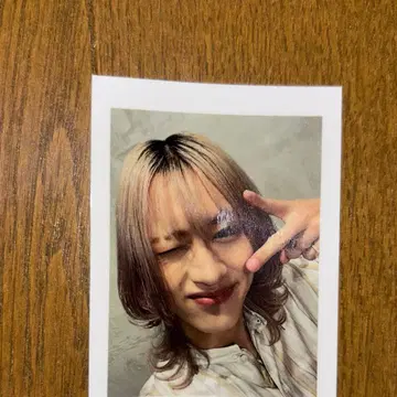 모리 키라리 스크래치 손 클럽