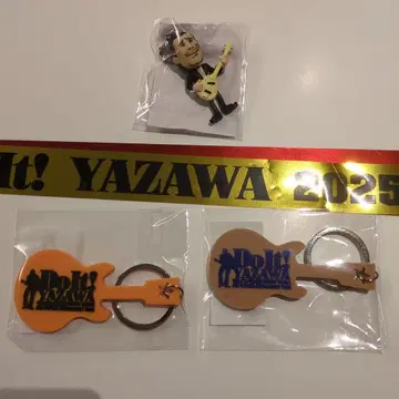 야자와 에이요시 회장 한정판 키링, 라이브 테이프, 가챠