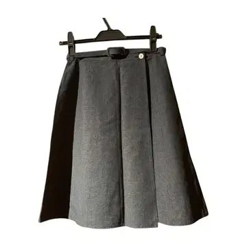 [ Corinne Sarrut ] 다크 그레이 플리츠 스커트 벨트 포함