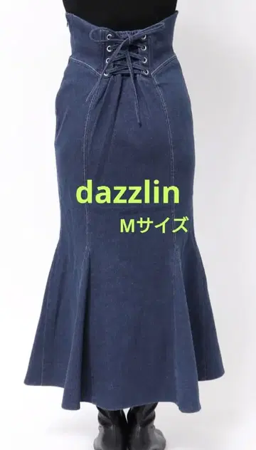 dazzlin 백 레이스업 스위칭 머메이드 스커트 M 사이즈