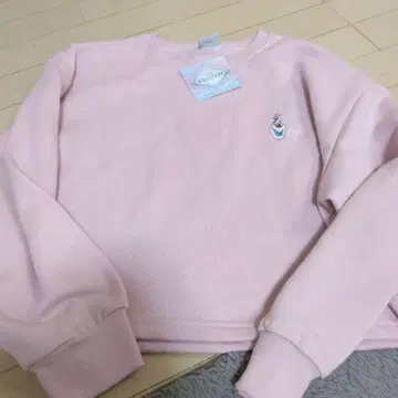 올라프 자수 핑크 트레이닝복