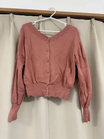 핑크 V넥 긴팔 가디건