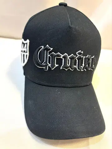 [ 새상품급 ] 요시노리의 디자인 자수 로고 캡 CRUISE 블랙