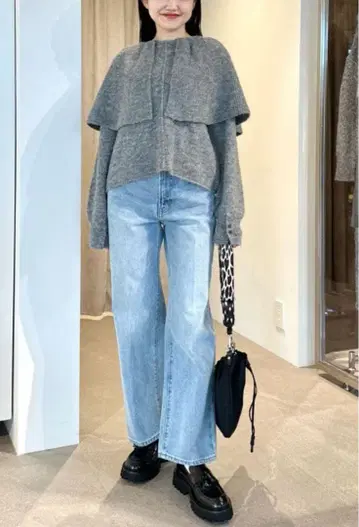 EMMEL REFINES EM 센터 프레스 스트레이트 데님/S 사이즈