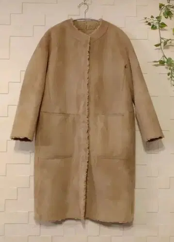 [루즈비프] 리버서블 페이크 무스탕 코트