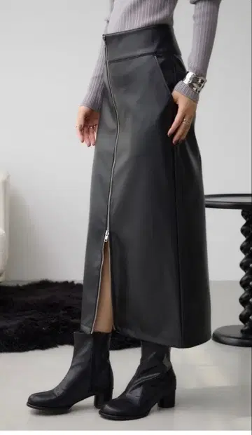 인조 가죽 ZIP 타이트 스커트