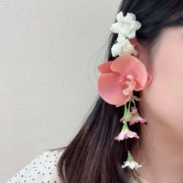꽃 모티브 이어커프 핑크 화이트 팔레놉시스