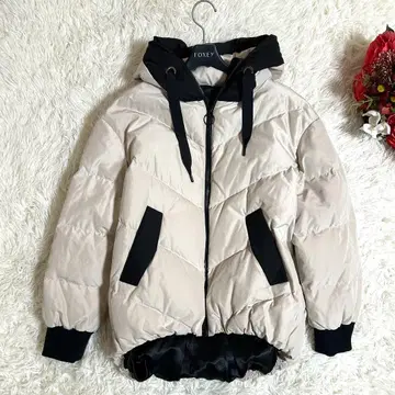 컨디션 최상 vivapresto 2023 모델 후드 부착 다운 자켓