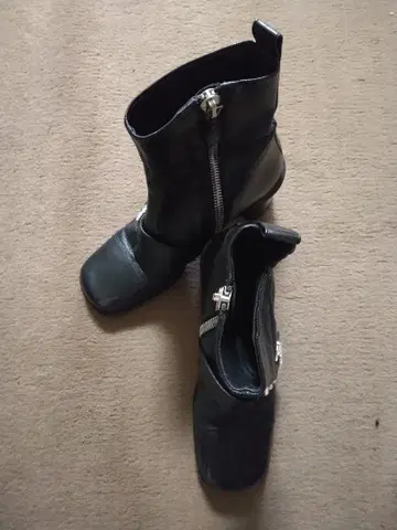 레어 MARC JACOBS 마크제이콥스 비쥬 버클 부츠 블랙 신발