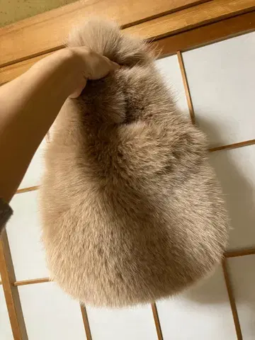 라들로 x 론 헤르만 퍼 백