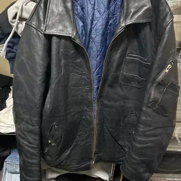 블랙 가죽 자켓