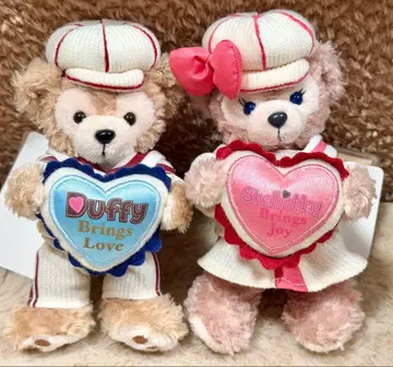 더피 셰리메이 2010 스위트 인형 배지